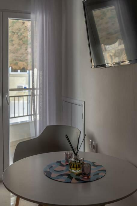 Coco Deluxe Apartment City Center Of Heraklion エクステリア 写真